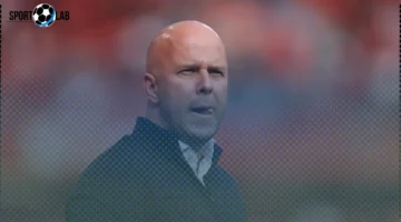 سلوت يشيد بقدرات جوارديولا قبل قمة ليفربول ومانشستر سيتي